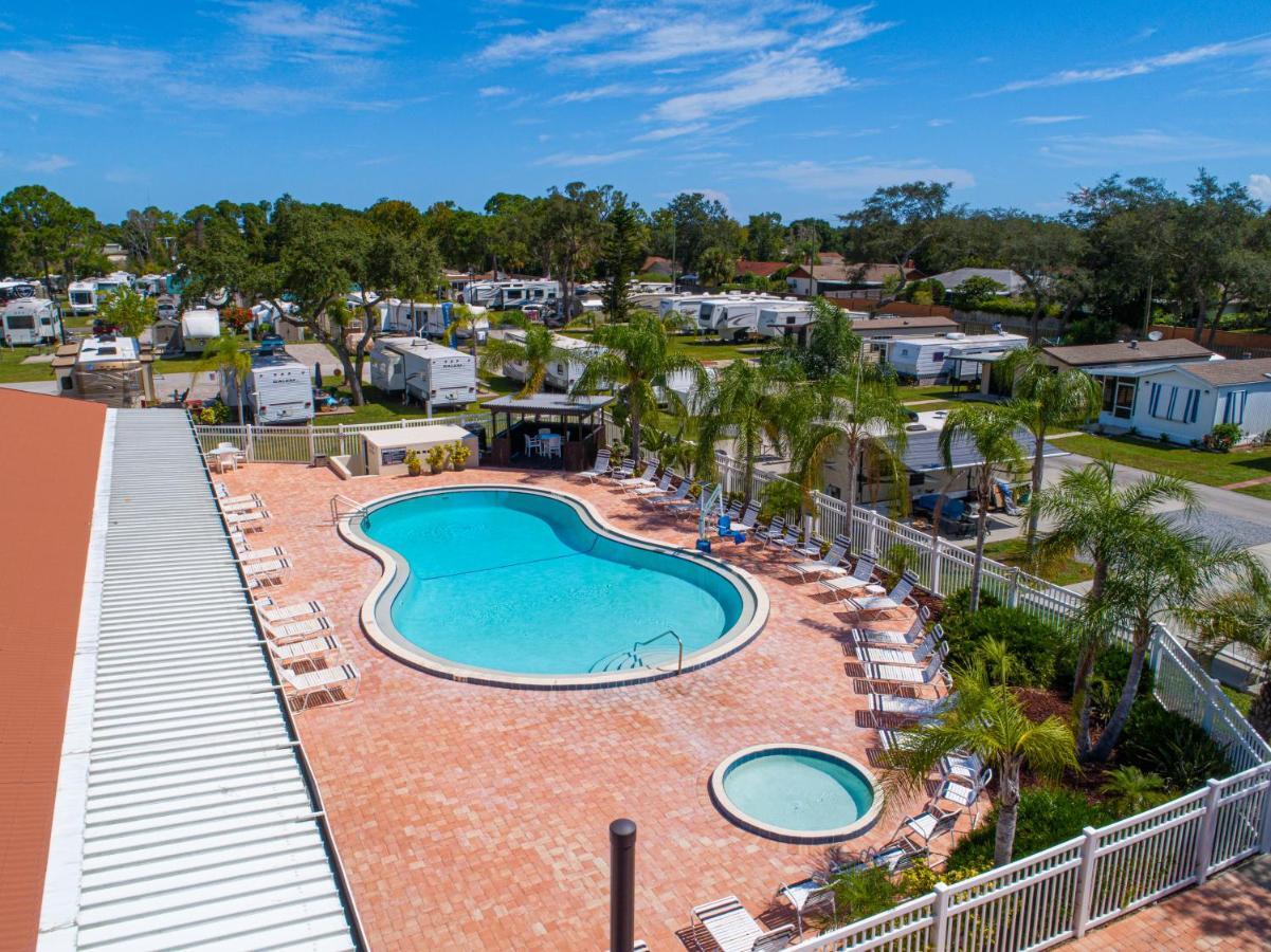 Daytona Beach Rv Villa ภายนอก รูปภาพ
